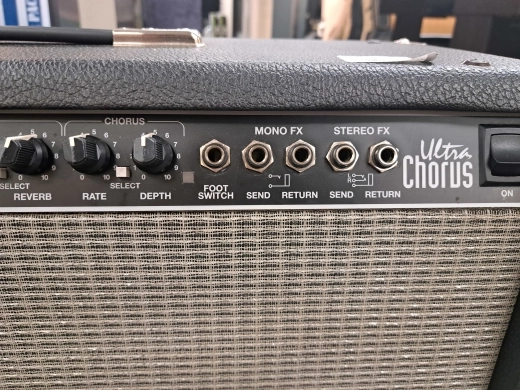 Fender Ultra Chorus 2